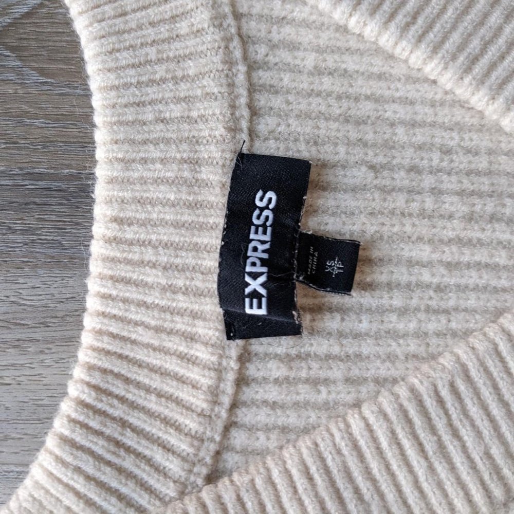 Cream Sweater - Picture 5 of 5